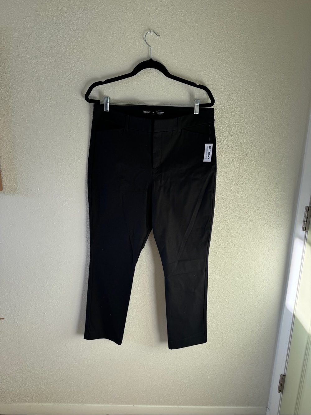 Black Old Navy Pixie Skinny High-Rise Pants -